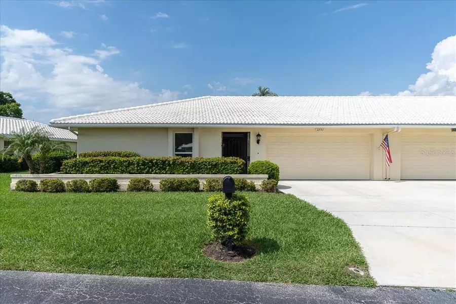 3771 HAMPSHIRE LN #5704, Sarasota, FL 34232