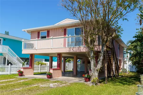 Bradenton Beach, FL 34217,2407 AVENUE C #A + B