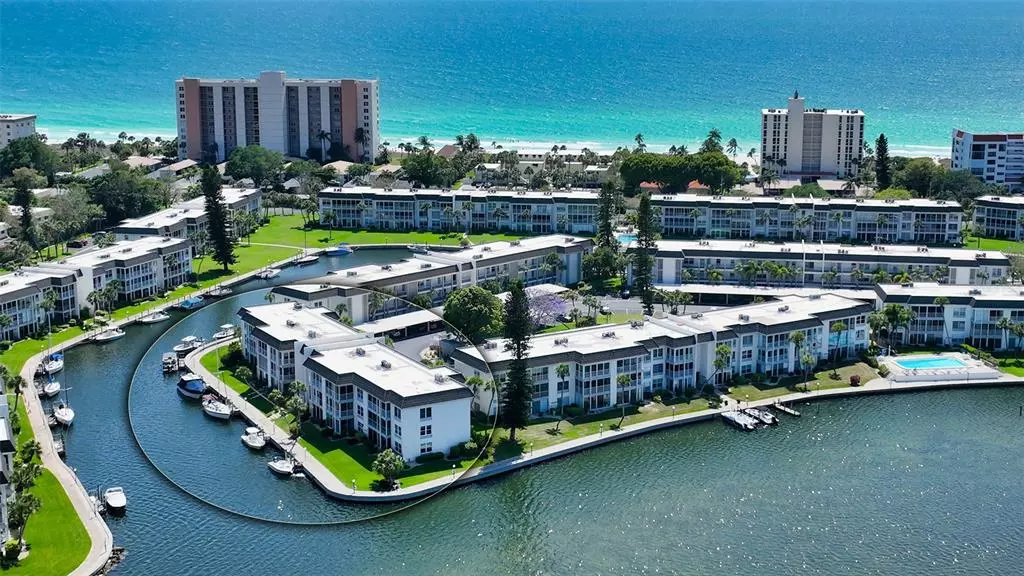 4410 EXETER DR #205, Longboat Key, FL 34228