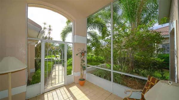 Sarasota, FL 34238,9573 FOREST HILLS CIR