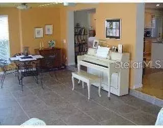 Sarasota, FL 34239,2235 DATURA ST