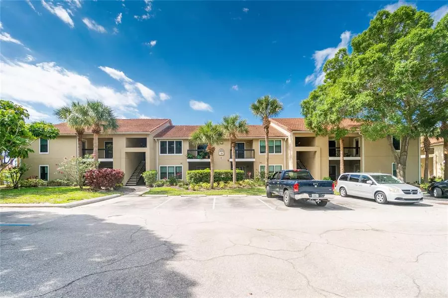 4033 CROCKERS LAKE BLVD #23, Sarasota, FL 34238