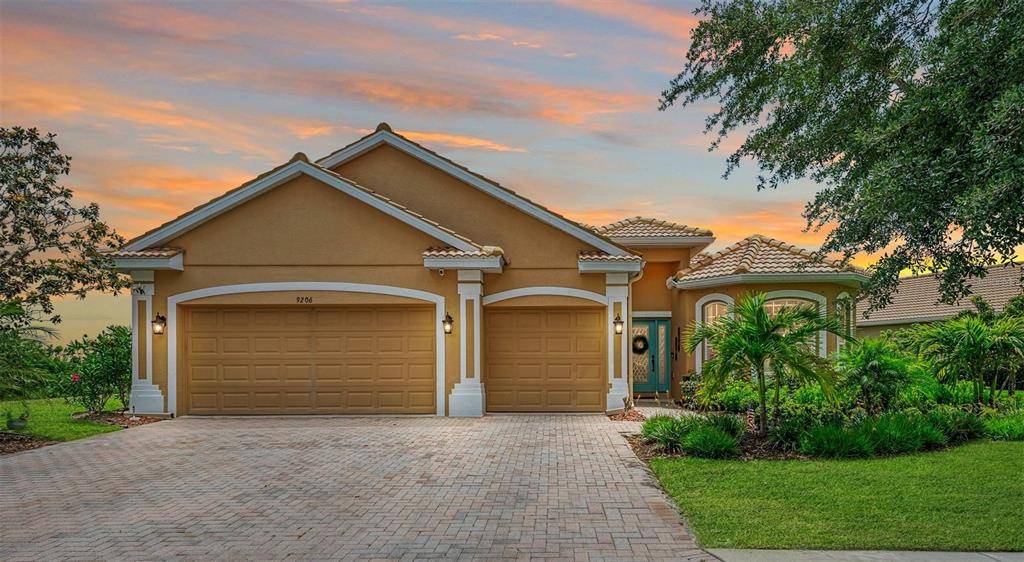 9206 WINTER HARBOUR WAY N, Bradenton, FL 34212