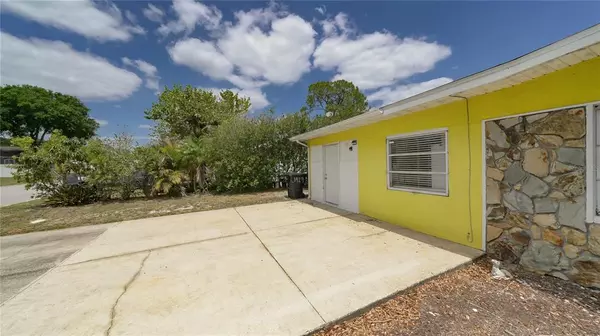 Sarasota, FL 34241,3929 CHAUCER LN