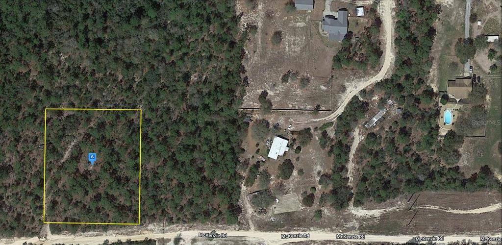 111 MACKENZIE RD, Crestview, FL 32539