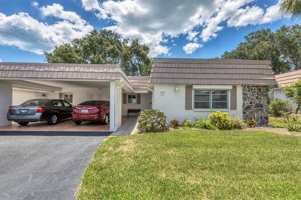 2527 RIVERBLUFF Pkwy #V-177, Sarasota, FL 34231