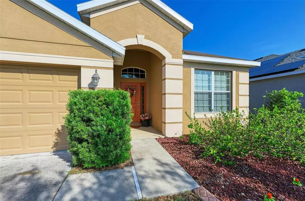 Ruskin, FL 33570,736 TANANA FALL DR