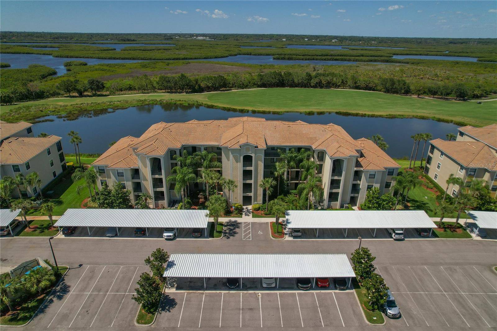 7015 RIVER HAMMOCK DR #208, Bradenton, FL 34212