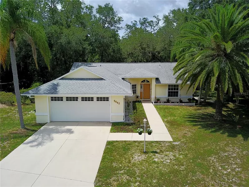 5642 MILTON AVE, Sarasota, FL 34243