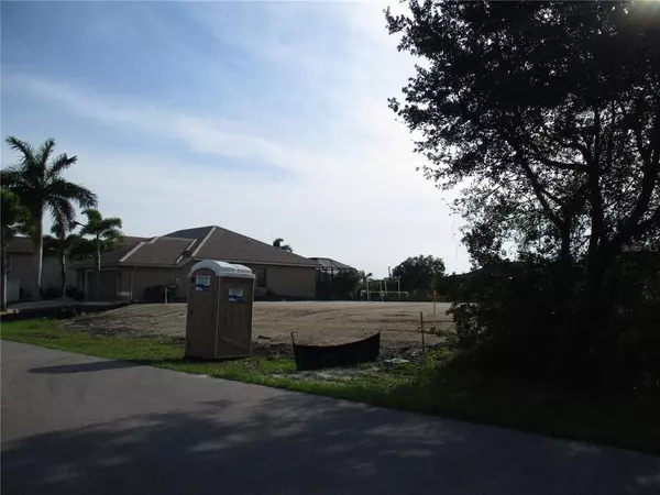 Port Charlotte, FL 33981,9531 MELODY CIR