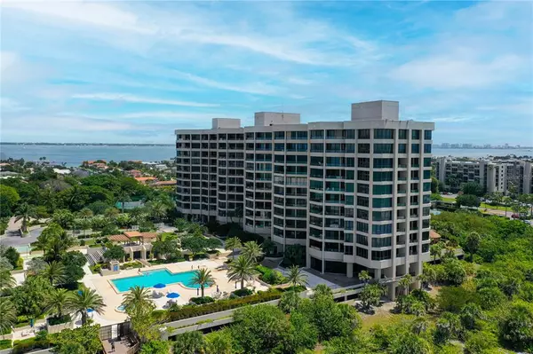 Longboat Key, FL 34228,1211 GULF OF MEXICO DR #302