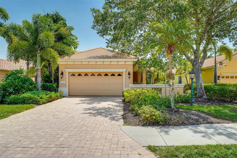 7235 PRESIDIO GLN, Lakewood Ranch, FL 34202