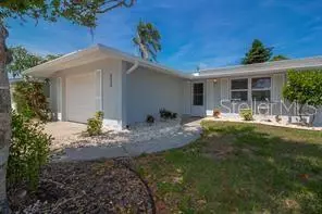 6630 BOWLINE DR, Sarasota, FL 34231