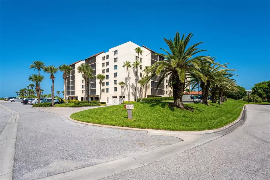 2045 GULF OF MEXICO DR #M1-115, Longboat Key, FL 34228