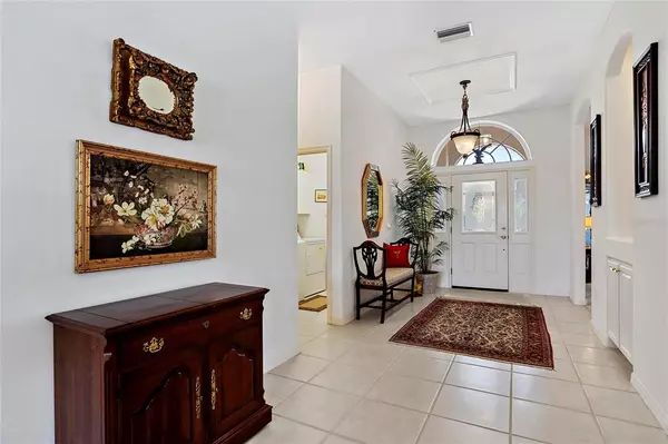 Sarasota, FL 34243,6851 WAGON WHEEL CIR