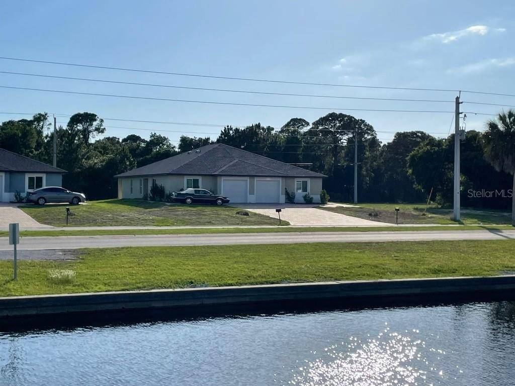 117 BOUNDARY BLVD #1 and 2, Rotonda West, FL 33947