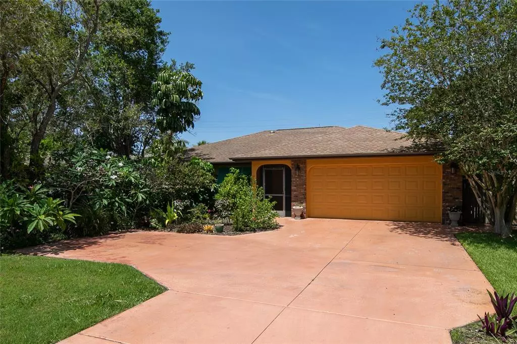 Venice, FL 34285,828 THE RIALTO