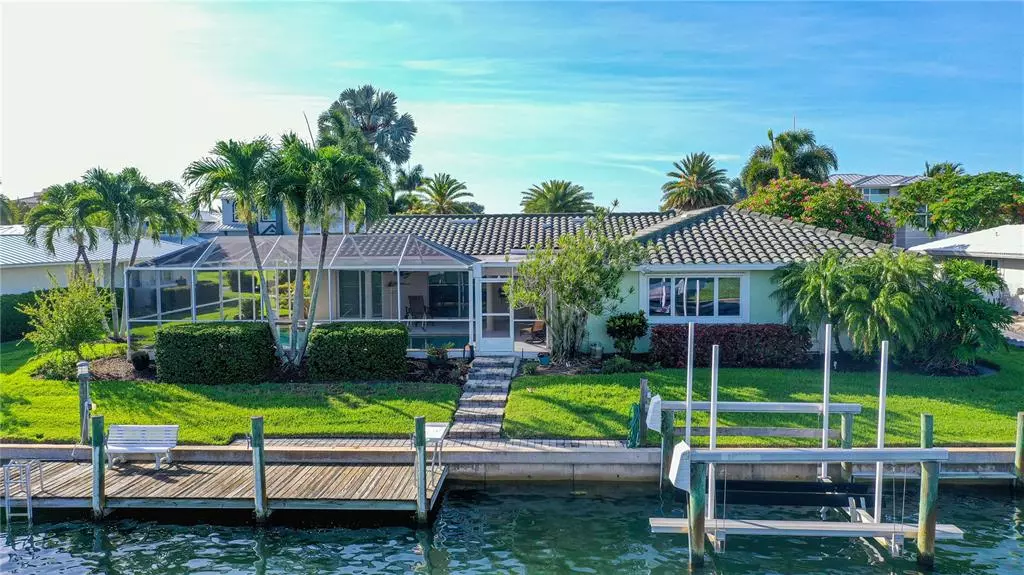 Longboat Key, FL 34228,551 CHIPPING LN