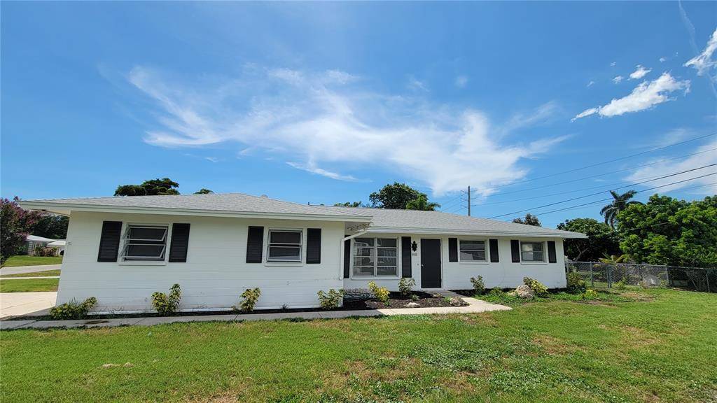 4410 MACEACHEN BLVD, Sarasota, FL 34233