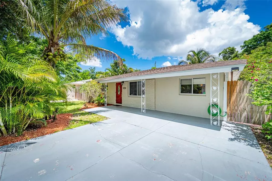 2649 NASSAU ST, Sarasota, FL 34231