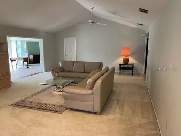 Sarasota, FL 34243,7287 ELEANOR CIR