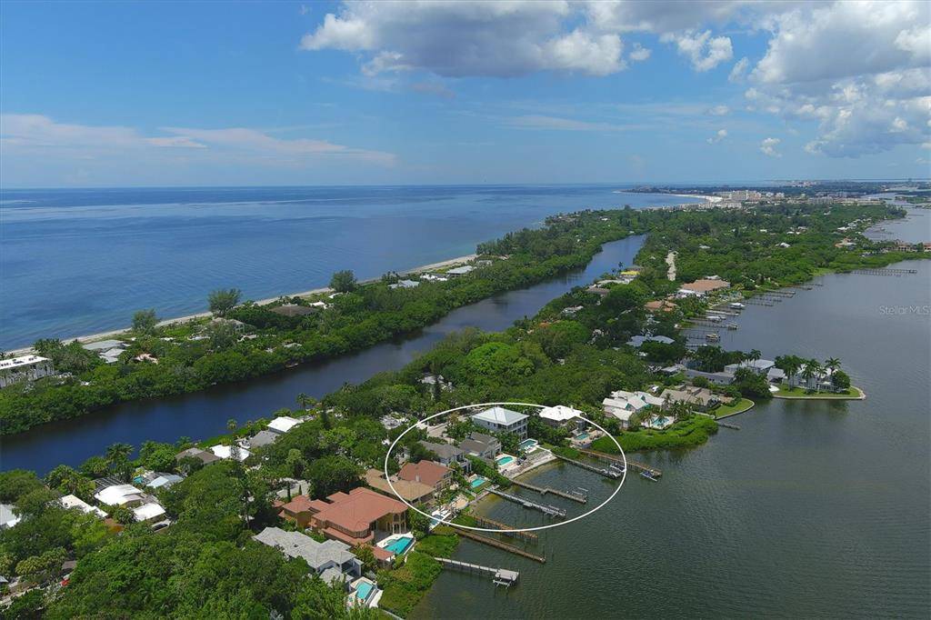 8213 MIDNIGHT PASS RD, Sarasota, FL 34242