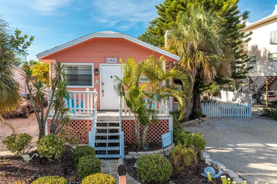 109 7TH ST S, Bradenton Beach, FL 34217