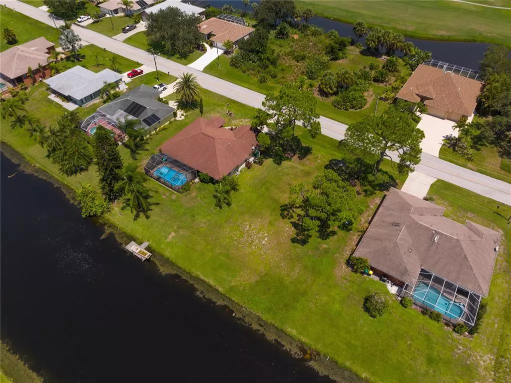 Rotonda West, FL 33947,235 ROTONDA CIR