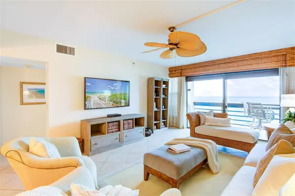 Longboat Key, FL 34228,1045 GULF OF MEXICO DR #404