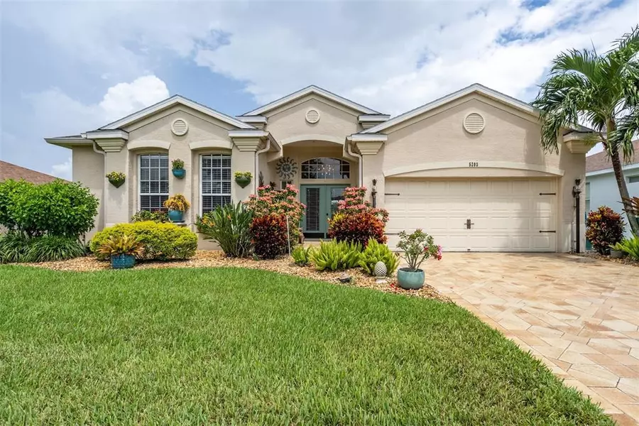 5203 52ND, Bradenton, FL 34210