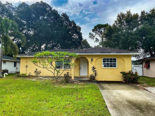 2313 AMANDA DR, Sarasota, FL 34232