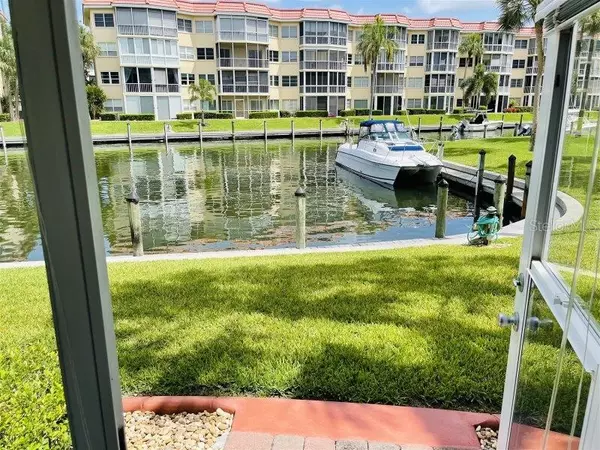 Sarasota, FL 34242,1257 S PORTOFINO DR #107