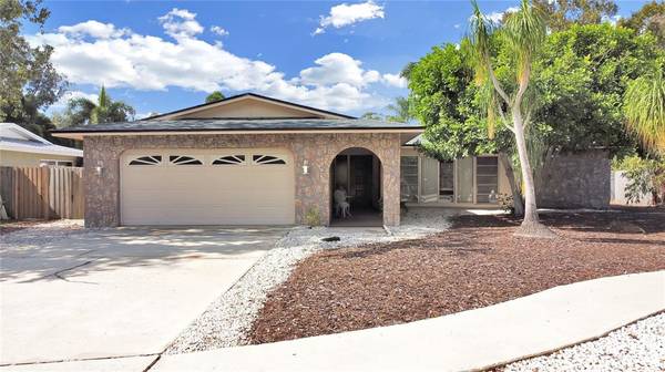 8936 134TH ST, Seminole, FL 33776