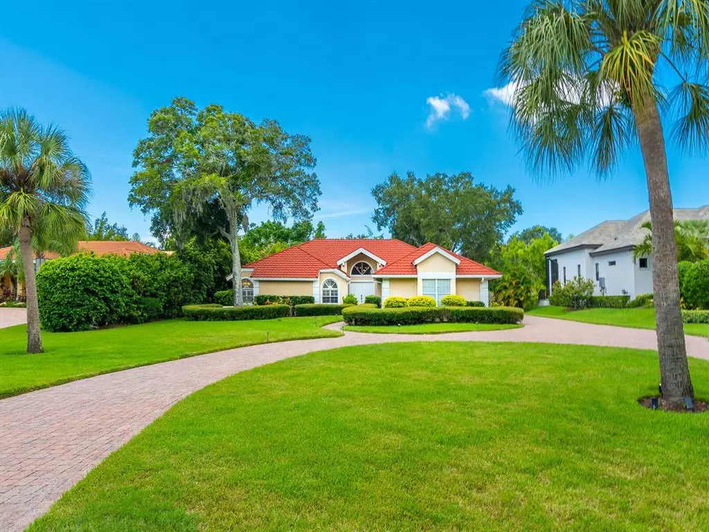 Sarasota, FL 34231,5167 KESTRAL PARK LN