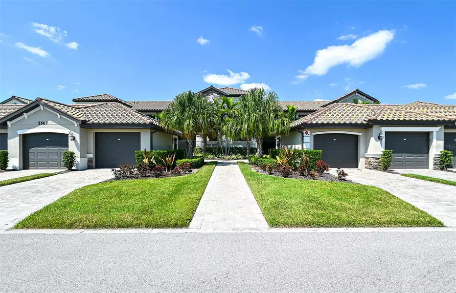 5567 PALMER CIR #104, Bradenton, FL 34211