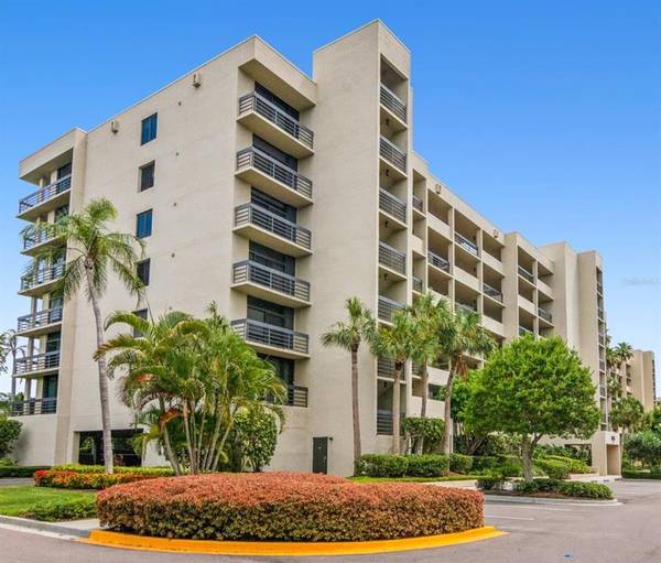 1085 GULF OF MEXICO DR #201, Longboat Key, FL 34228