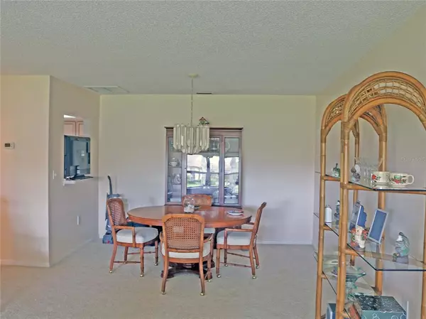 Sarasota, FL 34233,4368 CENTER POINTE LN #12