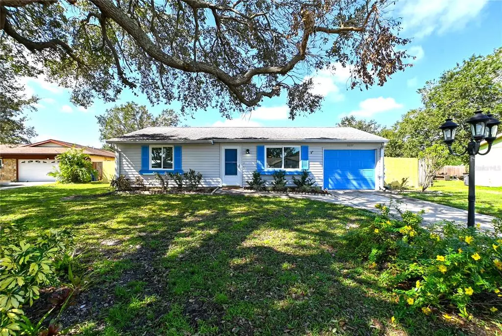 Sarasota, FL 34234,2237 LOCKWOOD MEADOWS CIR