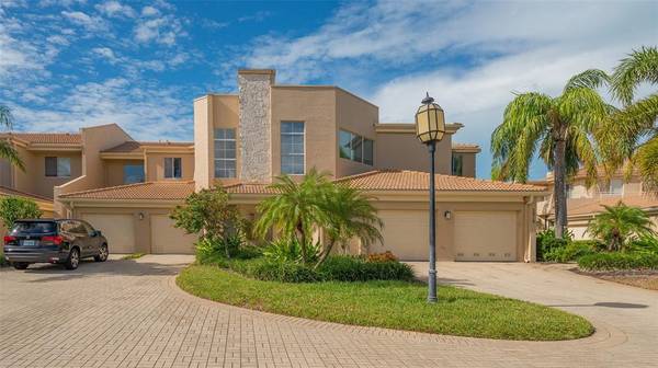 2013 HARBOUR LINKS DR #2013, Longboat Key, FL 34228