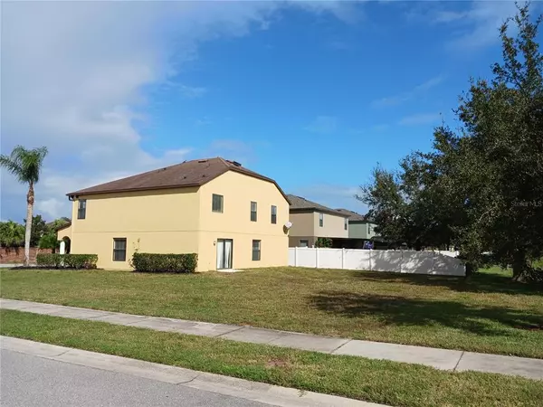 Sanford, FL 32771,2421 VINEYARD CIR