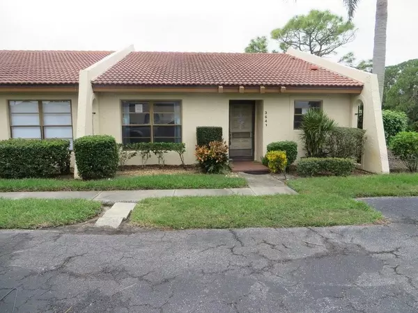 3641 LONGMEADOW #33, Sarasota, FL 34235