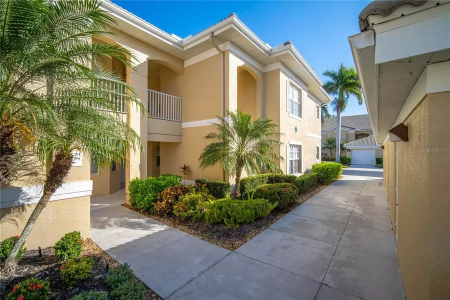 6311 GRAND OAK CIR #203, Bradenton, FL 34203