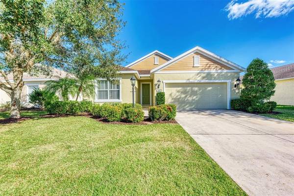 5005 TORREY PINES RUN, Lakewood Ranch, FL 34211