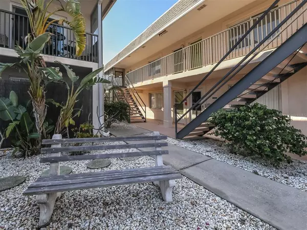 Venice, FL 34285,612 GUILD DR #20