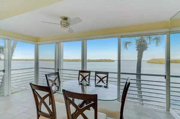 Longboat Key, FL 34228,4310 FALMOUTH DR #202