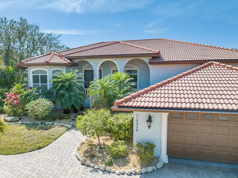 12326 BAYPOINTE TER, Cortez, FL 34215