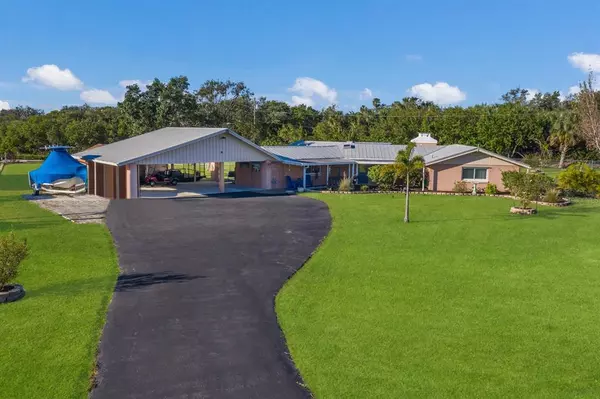 315 LINDEN DR,  Ellenton,  FL 34222