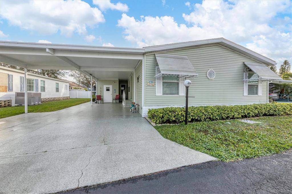 5707 45TH ST E #218, Bradenton, FL 34203