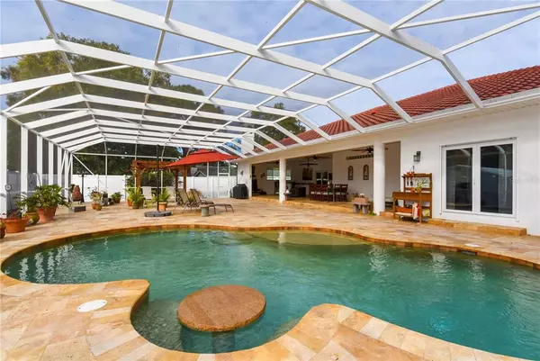 1870 LIVINGSTONE ST, Sarasota, FL 34231