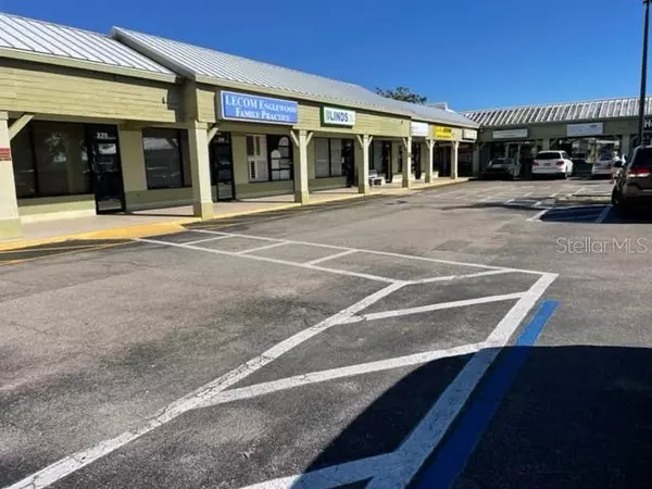 2828 S MCCALL RD #8, Englewood, FL 34224